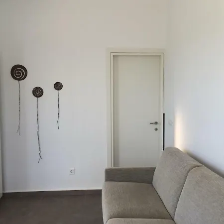 Apartment Wecrete *